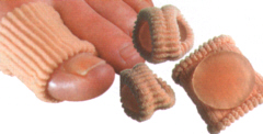 GEL TOE PROTECTORS.